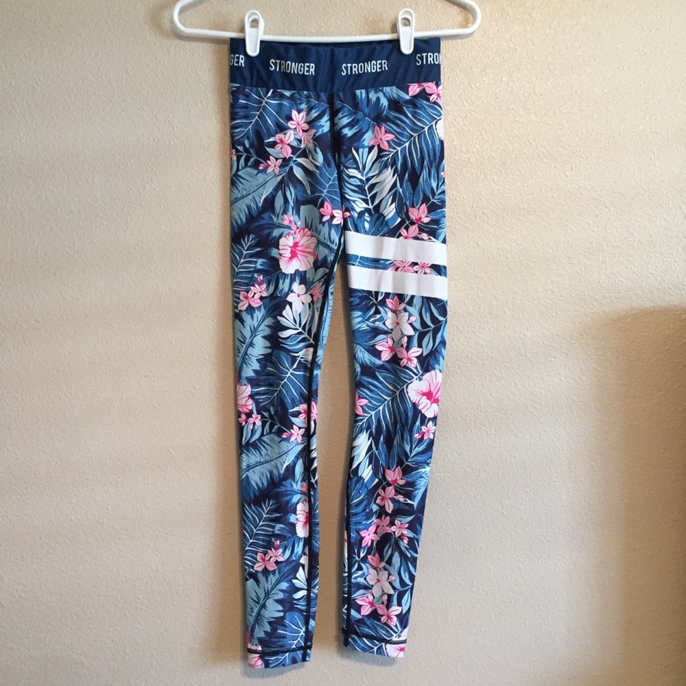 Stronger workout leggings